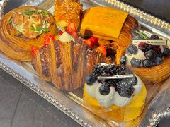 -BUTTERFUL&CREAMOROUS 黄油与面包(三里屯太古里店)