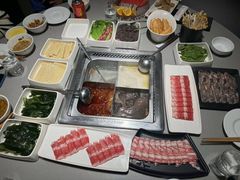 -海底捞火锅(银泰中心店)