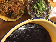 -拈签一笑黄牛肉辣卤串串