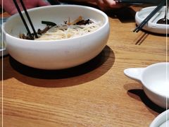 -云海肴·汽锅鸡·云南菜(天山百盛优客店)