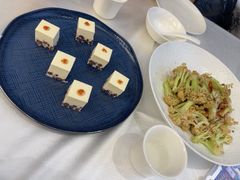 -品海楼·大连海胆锅贴馆(东港店)