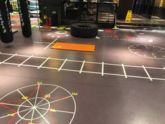 -VLines耀能运动24小时·月付制健身(京广桥店)