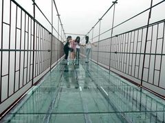-玻璃桥景区石牛寨