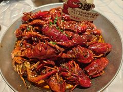 -巴厘龙虾·榜首油焖大虾(音乐学院·沿江酒馆店)