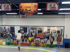-米高蓝斯克国际轮滑中心(中铁建店)