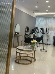 -八佰伴8008星级形象店