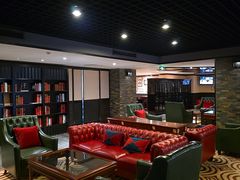 -上海锦江汤臣洲际大酒店柒酒廊