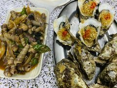 -蚝哥花姐湛江烤生蚝(美丽湾市场店)