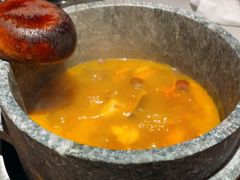 土鸡菌汤锅-芸山季·云南山珍菌火锅(人民广场来福士店)