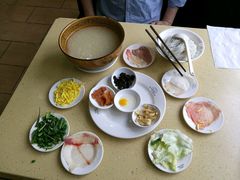 -桥香园云南过桥米线(金马碧鸡店)
