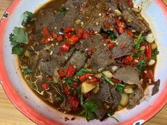 麻辣牛肉-老三样·美食研究中心(世贸路店)