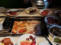 -爱客得牛排海鲜烤肉·火锅自助(春熙路黑金好店)