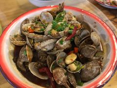 -冶建镜子·老南昌大排档·江西虾王(总店)