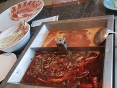 -皇城老妈·大连海鲜火锅(港湾店)