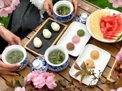 -茅草房·河畔园林火锅