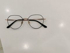 -荣视医眼镜(老车站店)