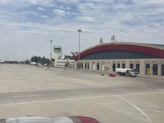 -敦煌莫高国际机场