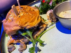摩天汉堡-bluefrog蓝蛙(皇庭广场店)