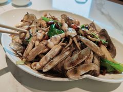 -五谷丰登农家院·地道胶东菜·海鲜烧烤(威海店)