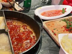 -热火朝天鲜切牛肉火锅(南强街巷店)