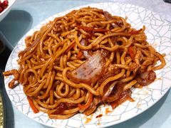 炒面-麻辣总动员·川派海鲜·现炒浇头面·自贡菜(五彩城店)