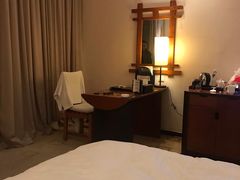 -雅安楠水阁温泉酒店