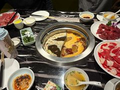 -秦宝雪花牛肉养生火锅(大兴九臻店)