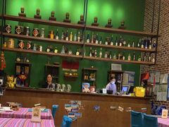 -香巴拉云南餐厅(华莱坞店)