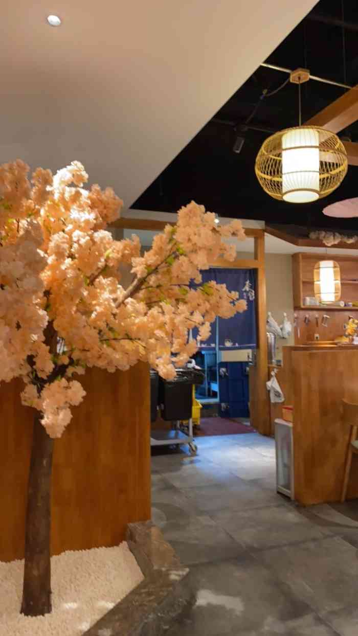 奈良家日式料理-"很糟糕,份量少价格高不说什么了,关键是卫.