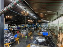 大堂-庭院土灶柴火鸡(犀浦店)