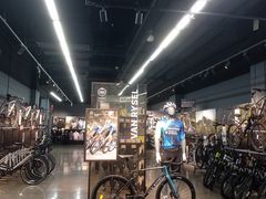 -迪卡侬(民族东店)