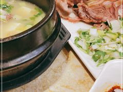 -英子补身汤(海兰路店)