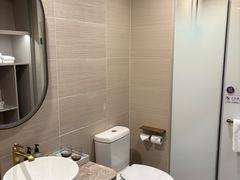-广州天河体育中心美居酒店