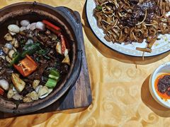 -天宝食坊·啫啫煲大排档(西华路店)