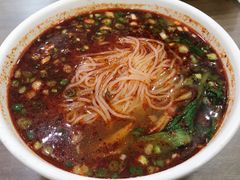 麻辣米线-子午路张记肉夹馍(翠华路店)
