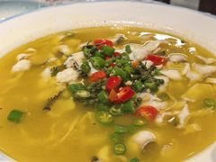 -川流不息·地道川菜·小龙虾(松东路店)