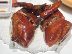 玻璃脆皮乳鸽皇-新雅(丰盛里店)