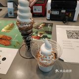 夏天和冰激凌更配哦