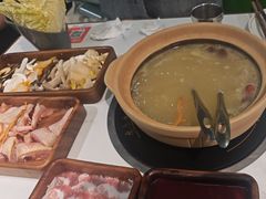 -菌小白火锅(时尚天河店)