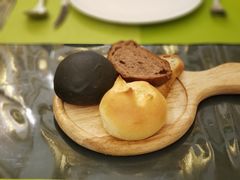 餐前面包-Russian大公馆俄式西餐厅·威士忌牛排馆Whiskey SteakHouse(中央大街店)