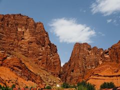 -天山神秘大峡谷