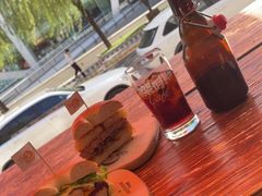 -Catch Bagel(芳草地店)