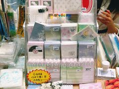 -万达广场(武汉菱角湖店)