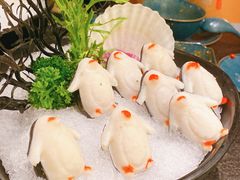 企鹅qq丸-湊湊火锅·茶憩(打浦桥日月光店)