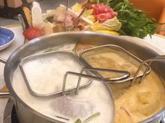 -樾餐厅泰式海鲜火锅(民歌湖店)