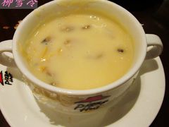 -必胜客(新中纬店)