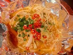 -何师烧烤Pro ·江湖川菜·小龙虾·精酿啤酒(太古里旗舰店)