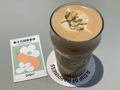 栀子花梨香拿铁-Seesaw Coffee(上生新所店)