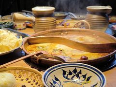 -洱火云南酸菜牛肉火锅(石景山当代商城店)