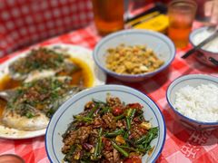 -荆九爷爆炒桥头三嫩(夫子庙店)